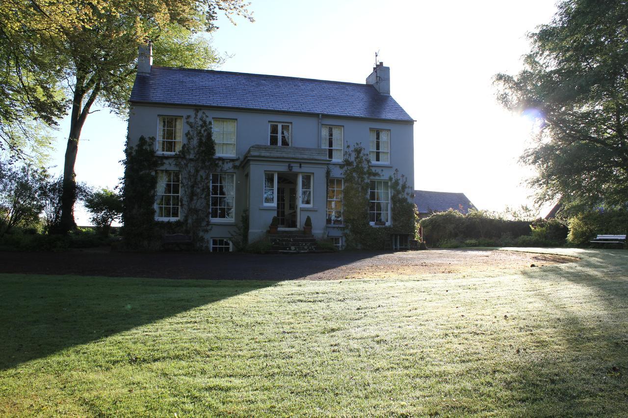 Dromore House Historic * Coleraine